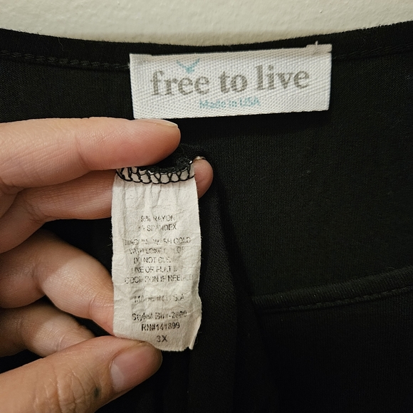 Free To Live 2X Black Shirt - Picture 2 of 2